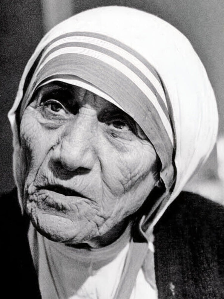Mother Teresa 8.5 x 11 Black & White Photograph Art Print Photo Picture Collectibles:Photographic Images:Photographs Style Your Walls